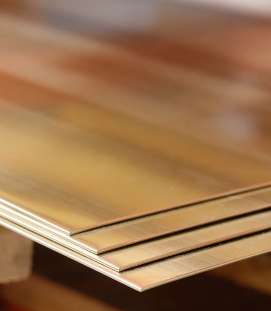 Laiton : le guide complet pour acheter sa plaque laiton