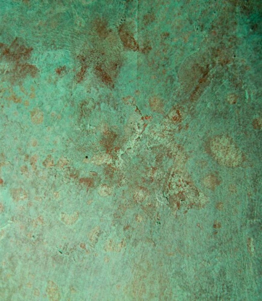 Comment peindre une plaque de cuivre ?