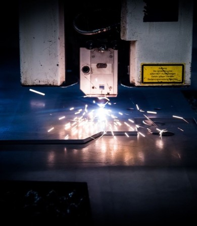 Découpe Laser Métal : Tout savoir pour vos projets sur mesure